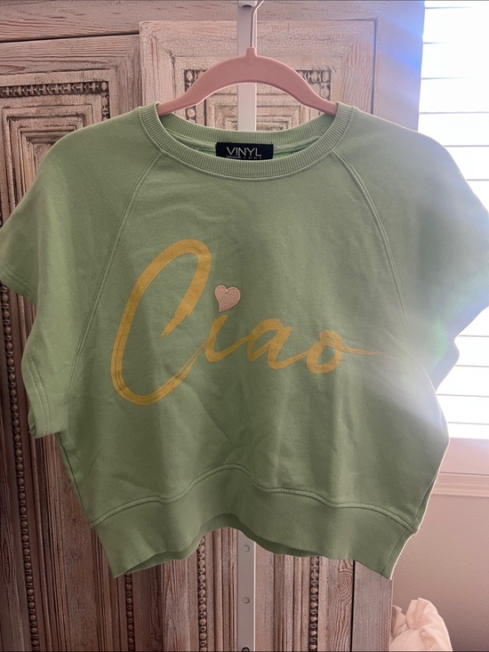 Vinyl Icons Tops - VINYL Green "Ciao" Short Sleeve Sweatshirt